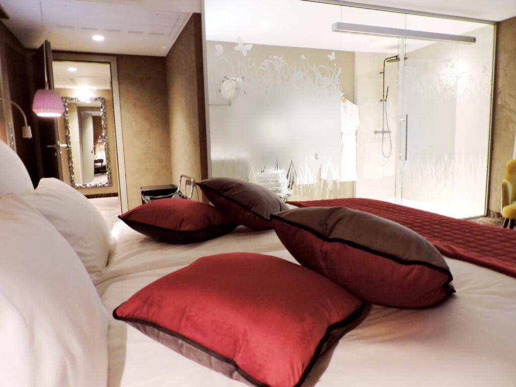 Hotel Restaurant L'orchidee 4*